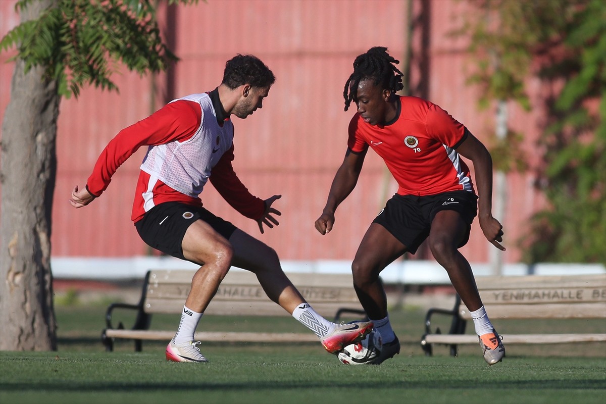 Gençlerbirliği, Trendyol Süper Lig'in 7. haftasında deplasmanda Zecorner Kayserispor ile yapacağı...