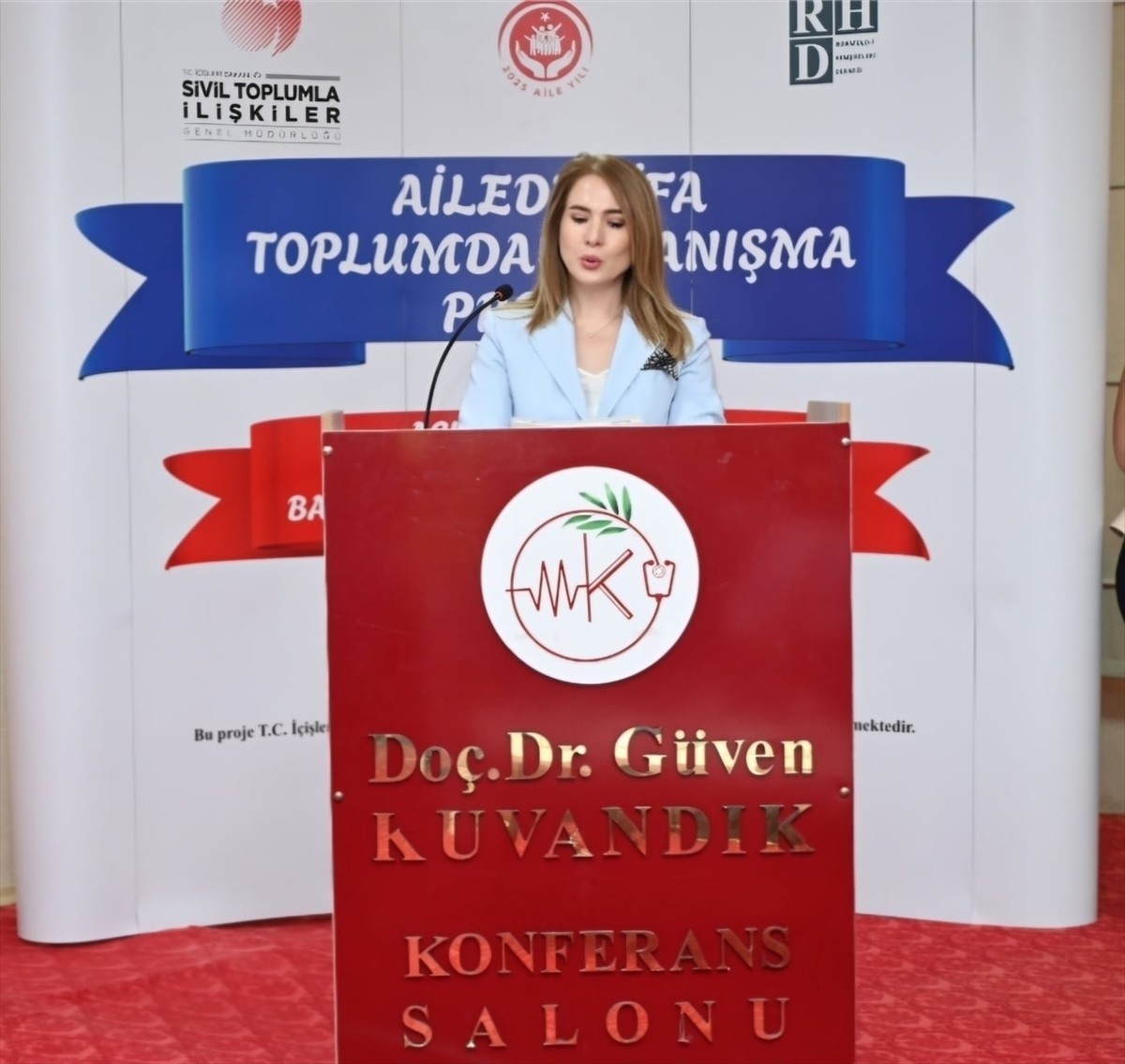 Hatay'da "2025 Aile Yılı" kapsamında "Ailede Şifa, Toplumda Dayanışma" projesinin tanıtımı...