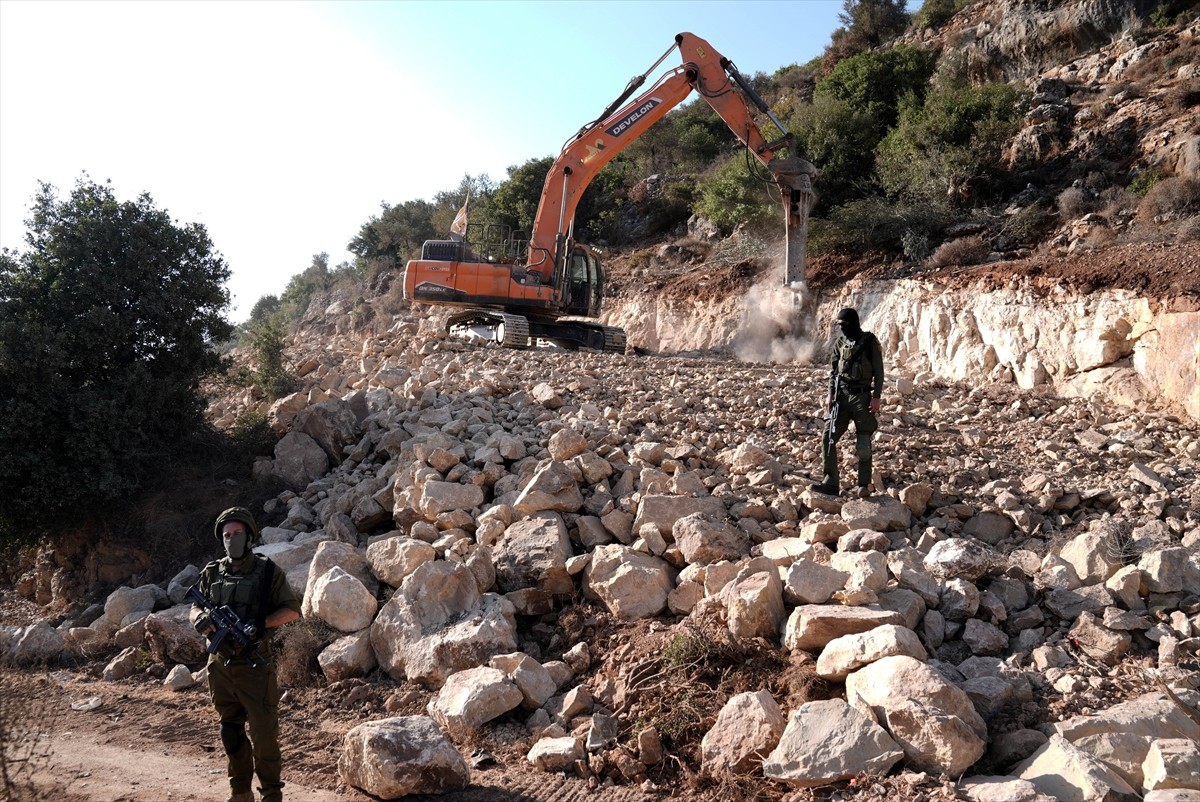 İşgal altındaki Batı Şeria’da, Ramallah’ın batısında yer alan Beyt Ur el-Fevga beldesi sakinleri...