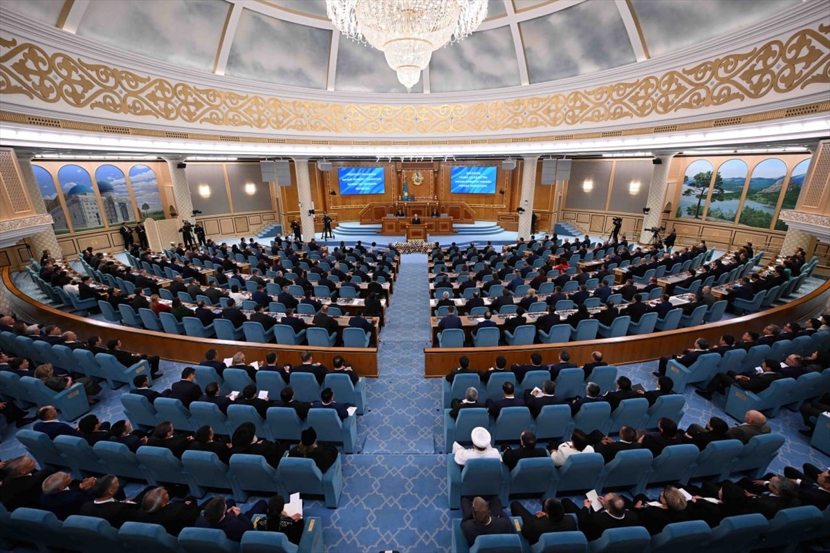 Kazakistan Cumhurbaşkanı Kasım Cömert Tokayev, Kazakistan Parlamentosunda yeni dönemin açılışı...