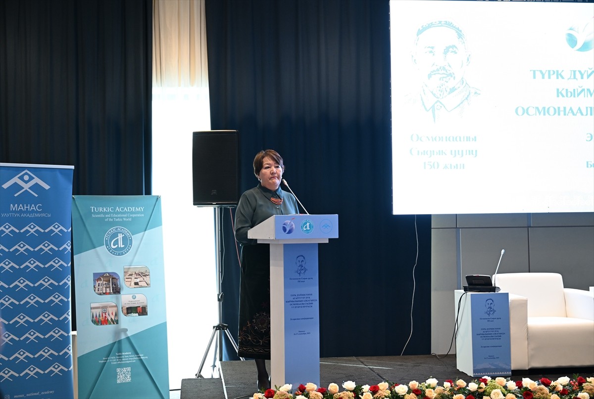 Kırgızistan'ın başkenti Bişkek'te Kırgız tarihçi Osmanalı Sıdık Uulu'nun doğumunun 150. yıl dönümü...