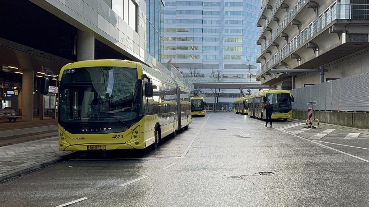 Milyonlarca İstanbulluyu İlgilendiren Karar: İşte Yeni Bilet, Metrobüs, Taksi ve Abonman Fiyatları