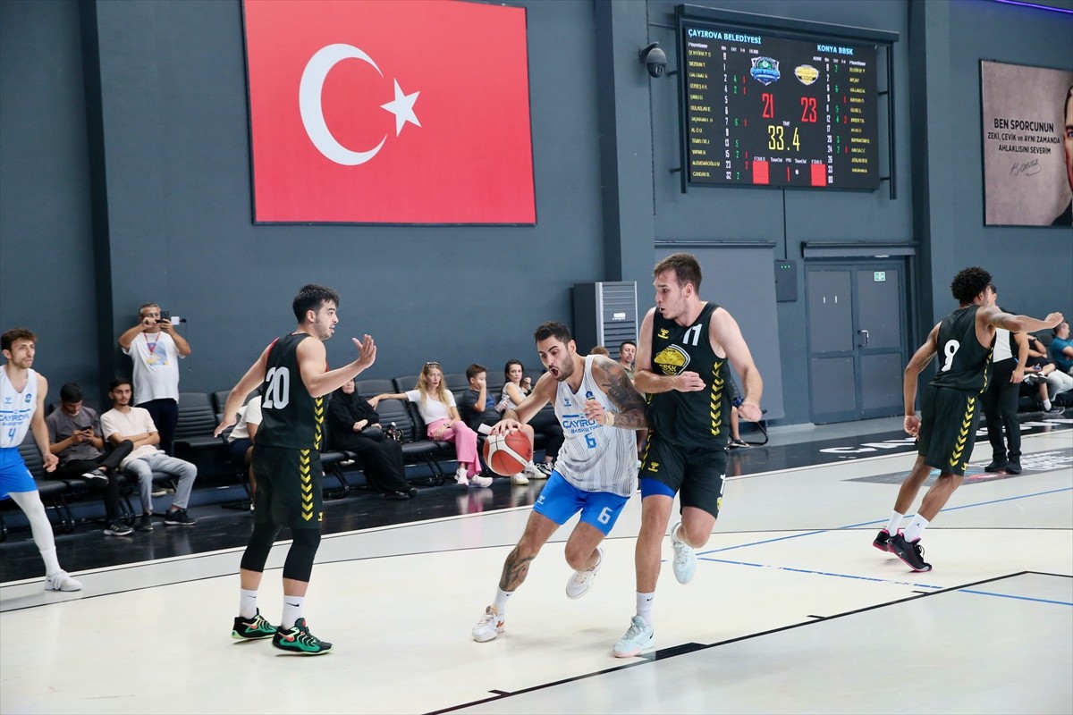 Muğla'nın Datça ilçesinde 8 Eylül 2024'de otomobilin çarpması sonucu hayatını kaybeden eski milli...