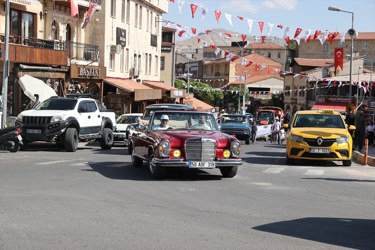 Nevşehir'in Ürgüp ilçesinde, "53. Uluslararası Ürgüp Bağ Bozumu Festivali" yapıldı.  Etkinlik...