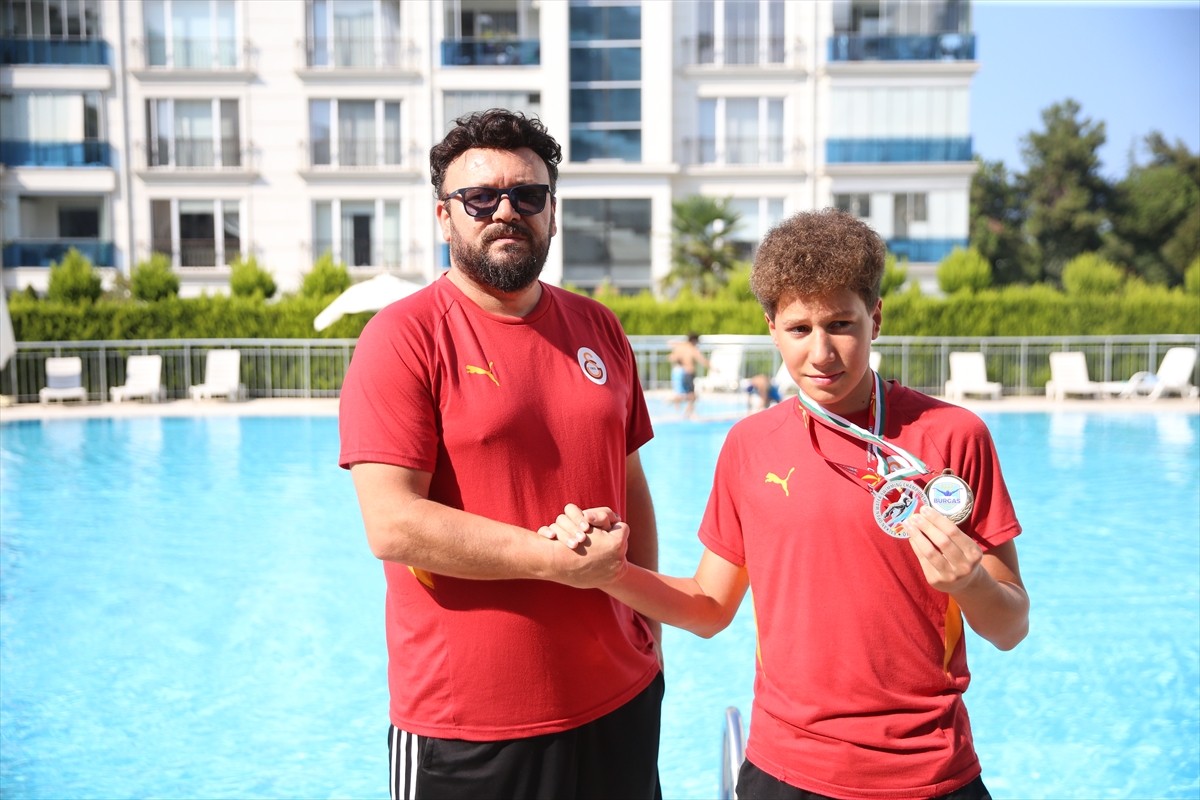 Ordulu milli yüzücü Kuzey Set, Yunanistan'da düzenlenecek Uluslararası Açık Su Yüzme Yarışması'nda...