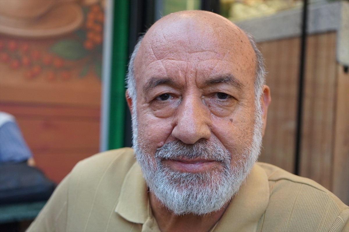 Sanat dünyasından birçok isim, İstanbul'da bazı STK'ler tarafından düzenlenen "Üsküdar'dan...