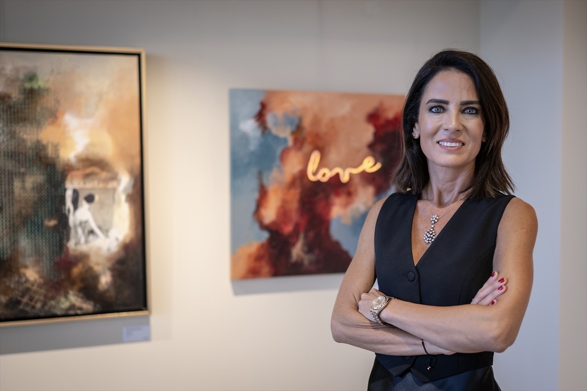 Sanatçı Deniz Say'ın atık malzemeleri kullanarak kişisel sergisi "Bir Zamanlar Başka Şey"...