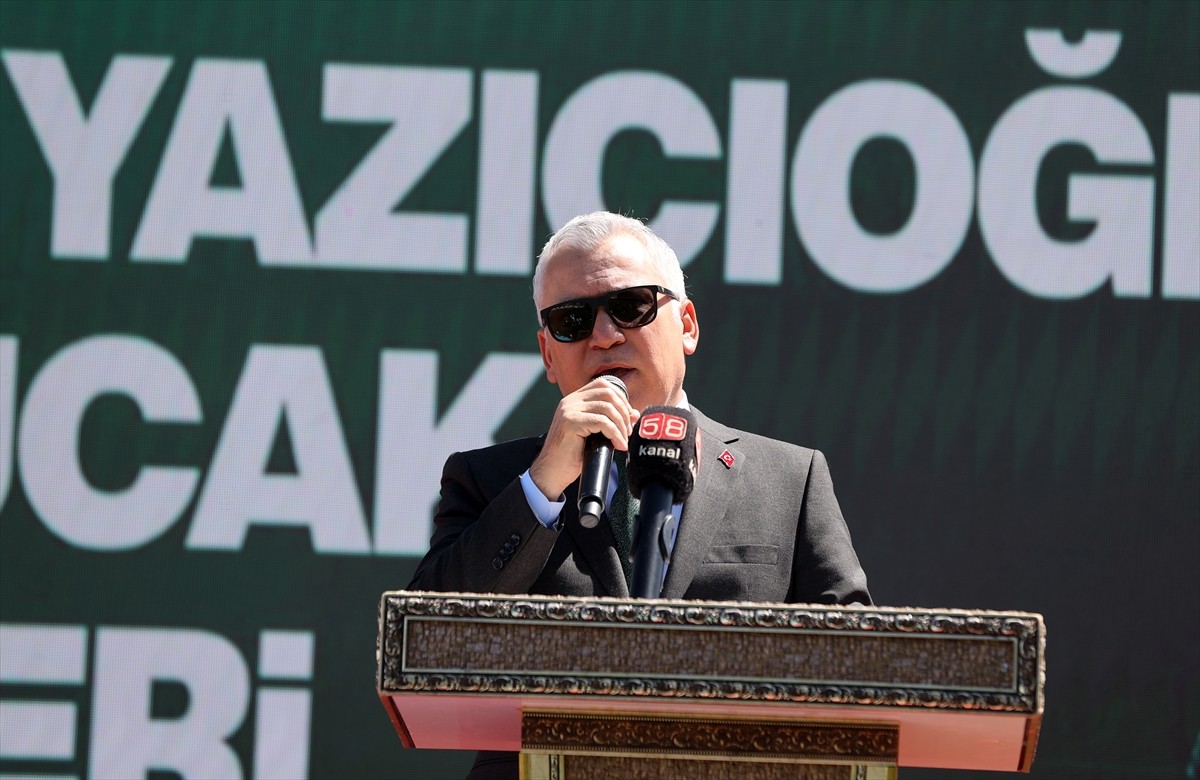 Sivas Kongresi'nin 106. yıl dönümü etkinlikleri kapsamında 3. Uluslararası Muhsin Yazıcıoğlu...