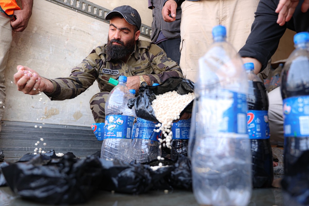 Suriye İçişleri Bakanlığına bağlı Uyuşturucuyla Mücadele İdaresi, Ürdün sınırındaki Nasib Sınır...