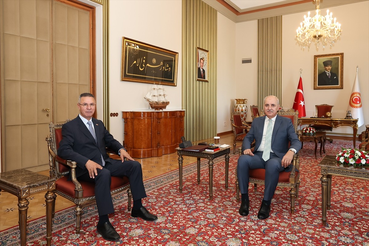 TBMM Başkanı Numan Kurtulmuş, Filistin'in Ankara Büyükelçisi Faed Mustafa'yı kabul etti.