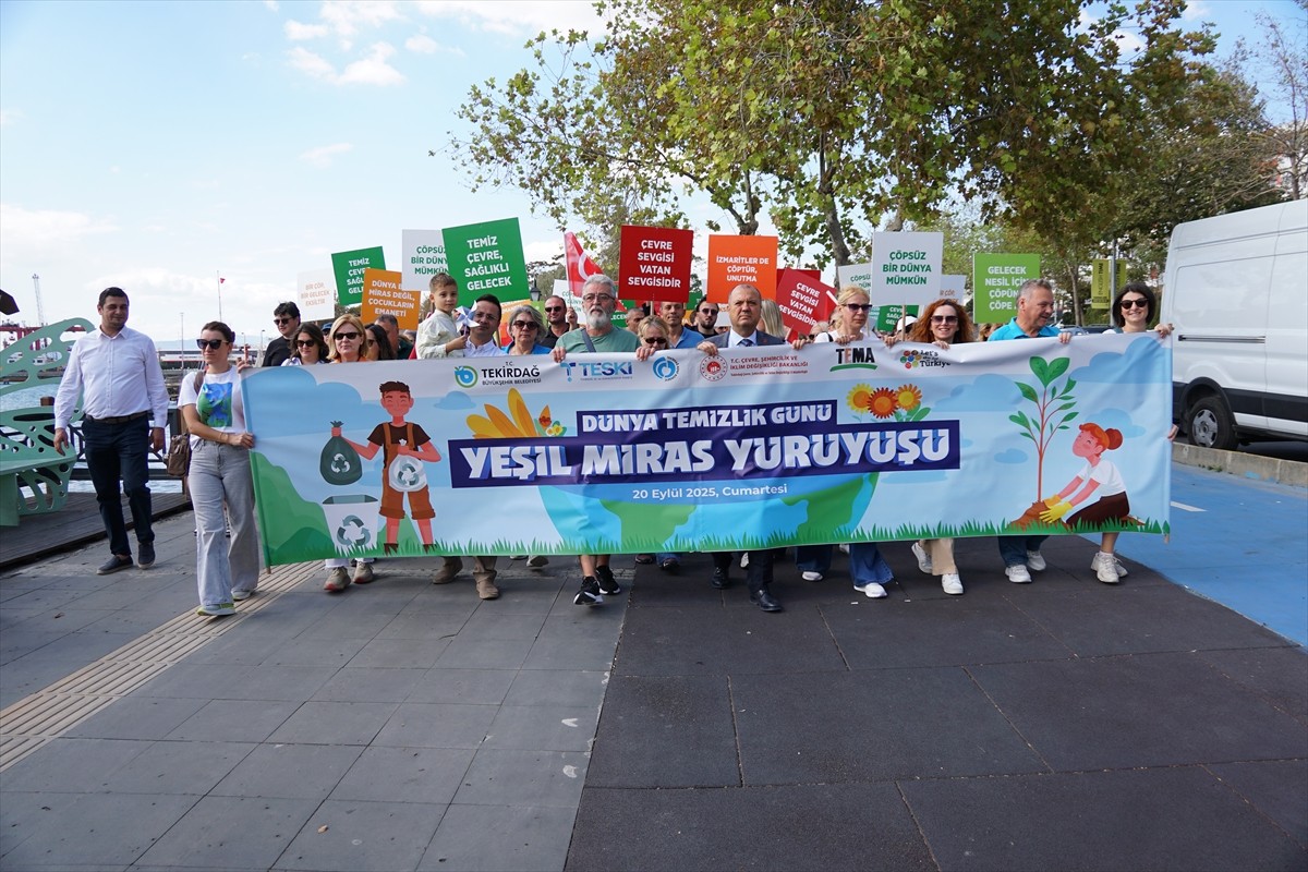 Tekirdağ'da Dünya Temizlik Günü kapsamında "Yeşil Miras Yürüyüşü" düzenlendi. Yürüyüşte yer alan...