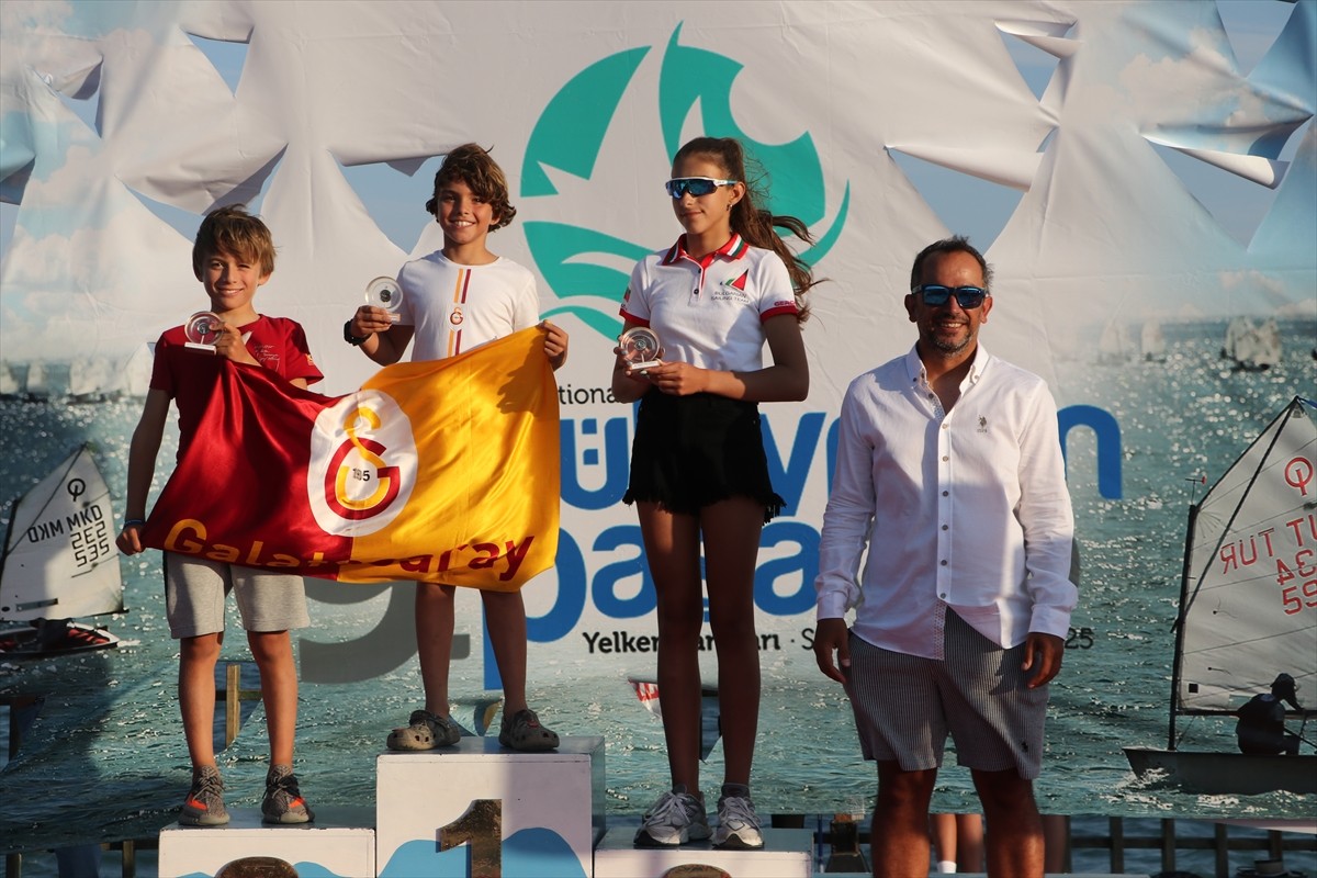 Tekirdağ'da düzenlenen 9. Uluslararası Süleymanpaşa Optimist Cup Yelken Yarışları sona erdi....