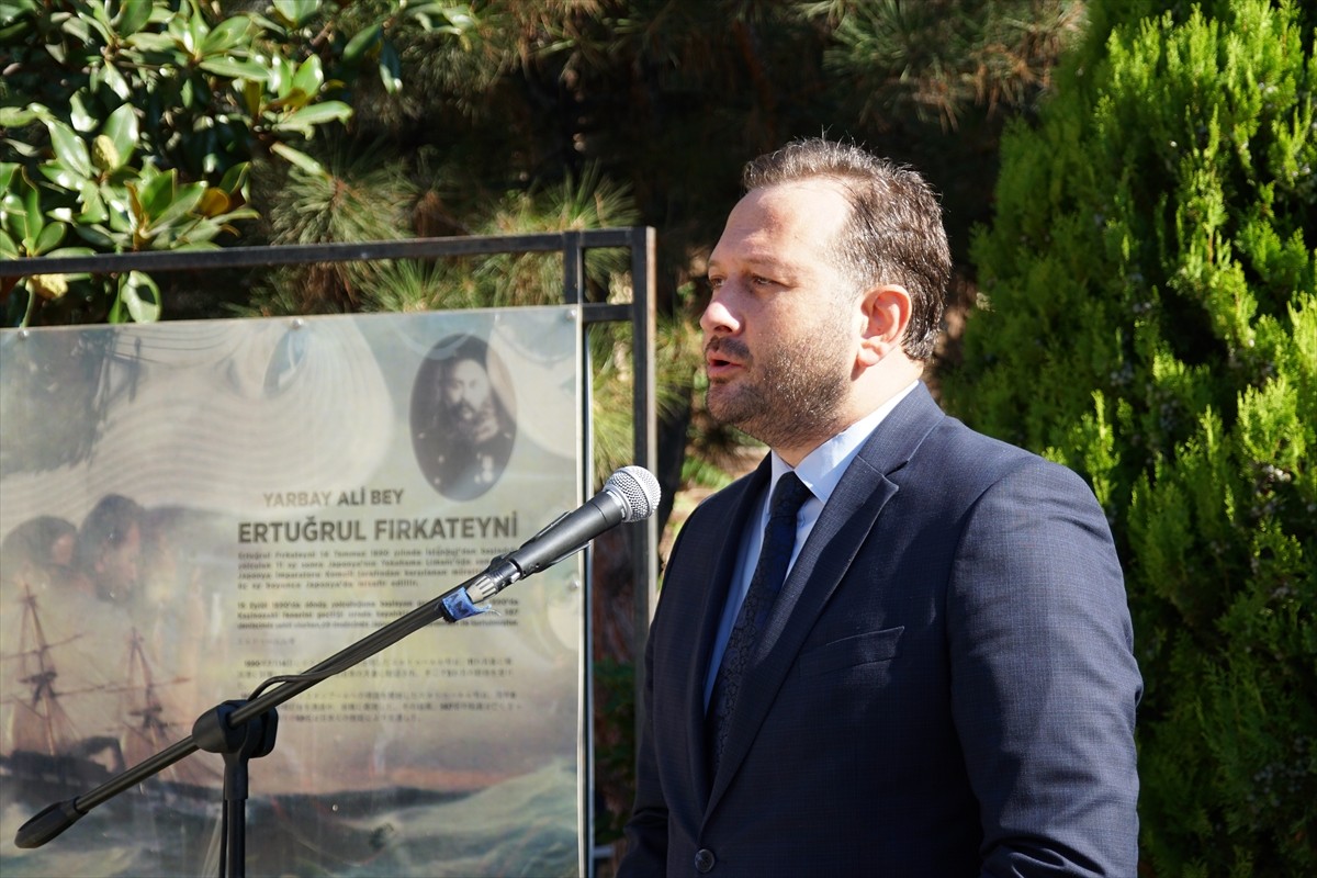 Tekirdağ'da Ertuğrul Fırkateyni şehitlerini anma programı düzenlendi. Ertuğrul Fırkateyni...