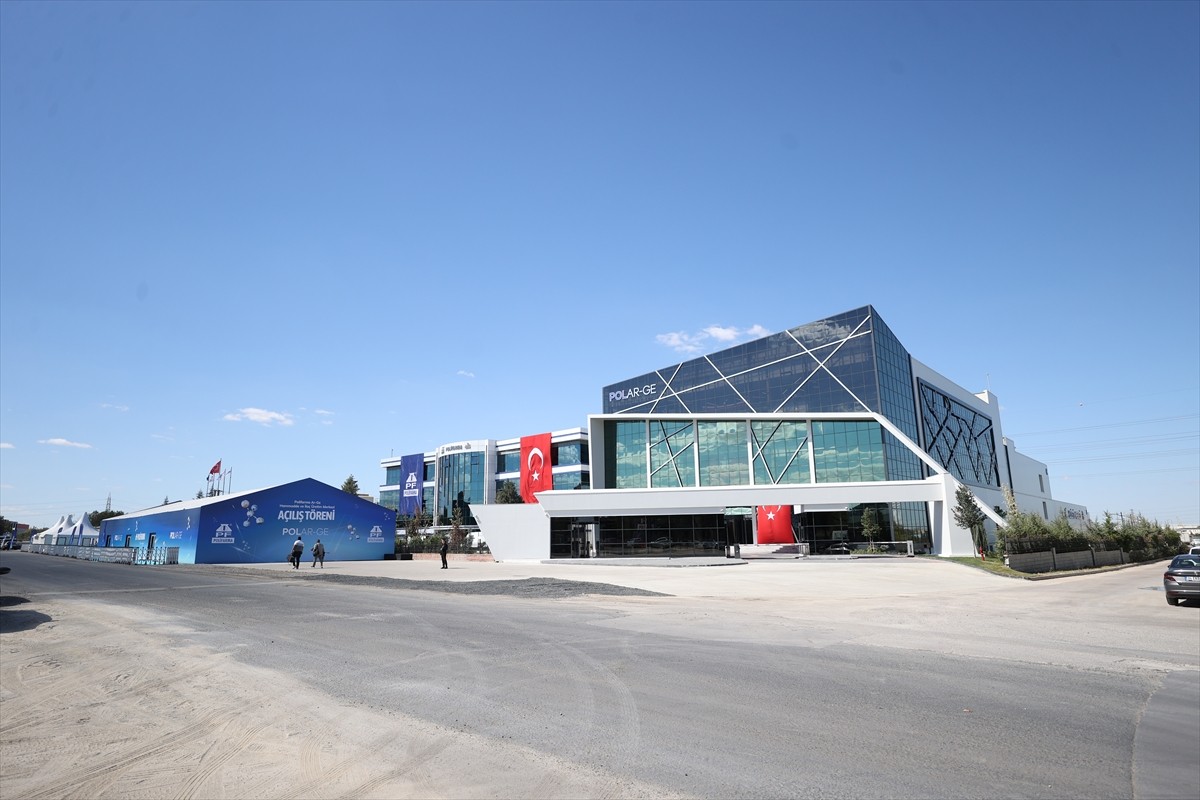 Tekirdağ'ın Ergene ilçesinde Polifarma tarafından kurulan AR-GE Hammadde ve İlaç Üretim...