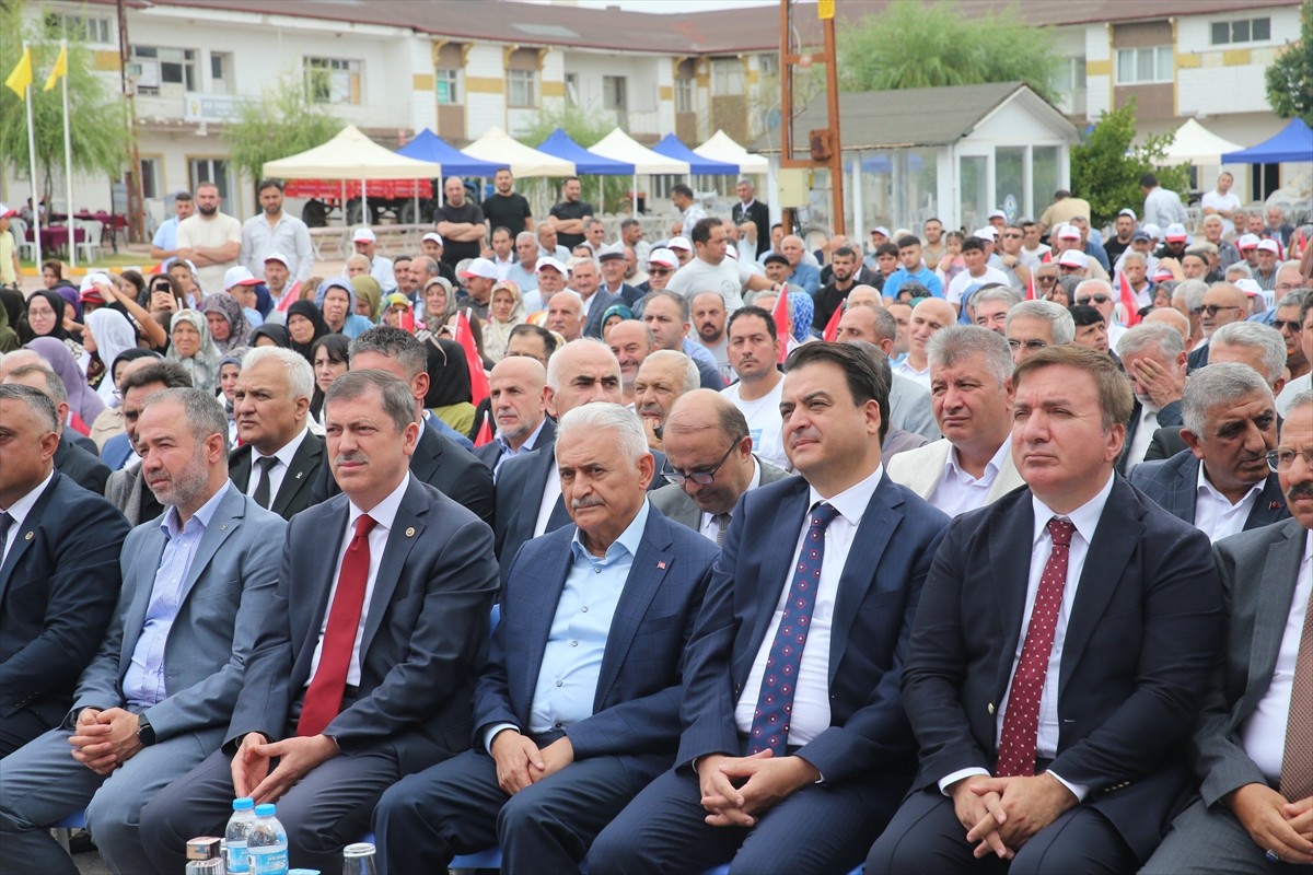 Türk Devletleri Teşkilatı Aksakallar Konseyi Başkanı Binali Yıldırım, Tokat'ın Turhal ilçesi...