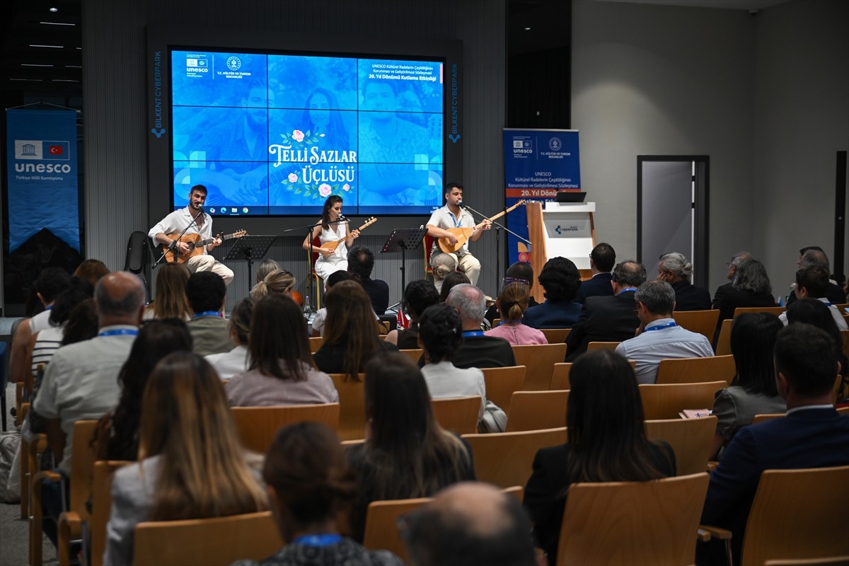 UNESCO Kültürel İfadelerin Çeşitliliğinin Korunması ve Geliştirilmesi (KİFAÇ) Sözleşmesi'nin 20....