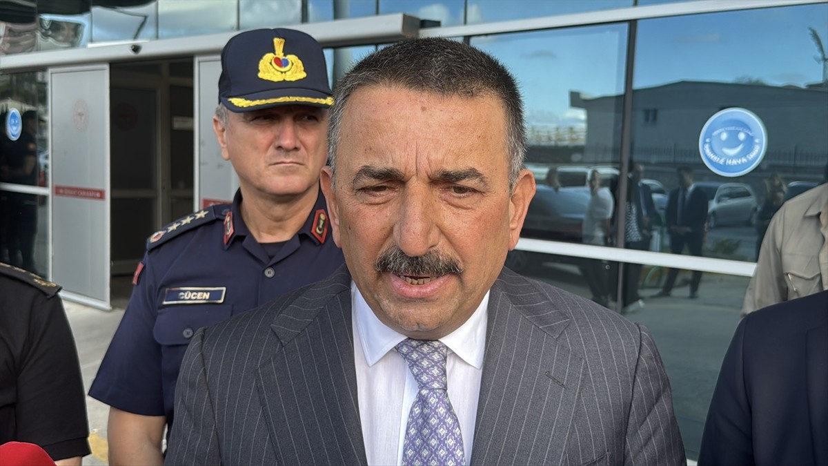 Zonguldak'ın Kilimli ilçesinde maden ocağında meydana gelen göçükte mahsur kalan 4 işçi...