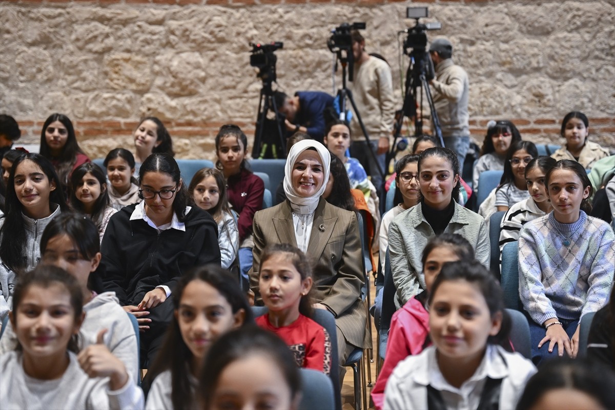 Aile ve Sosyal Hizmetler Bakanı Mahinur Özdemir Göktaş, Aile ve Sosyal Hizmetler Bakanlığınca, "11...