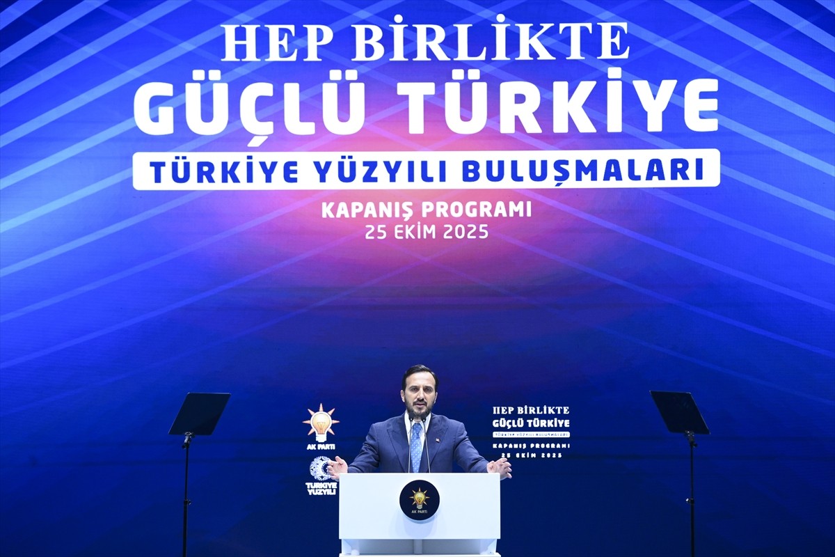 AK Parti İstanbul İl Başkanı Abdullah Özdemir, İstanbul Kongre Merkezi'nde düzenlenen "Türkiye...