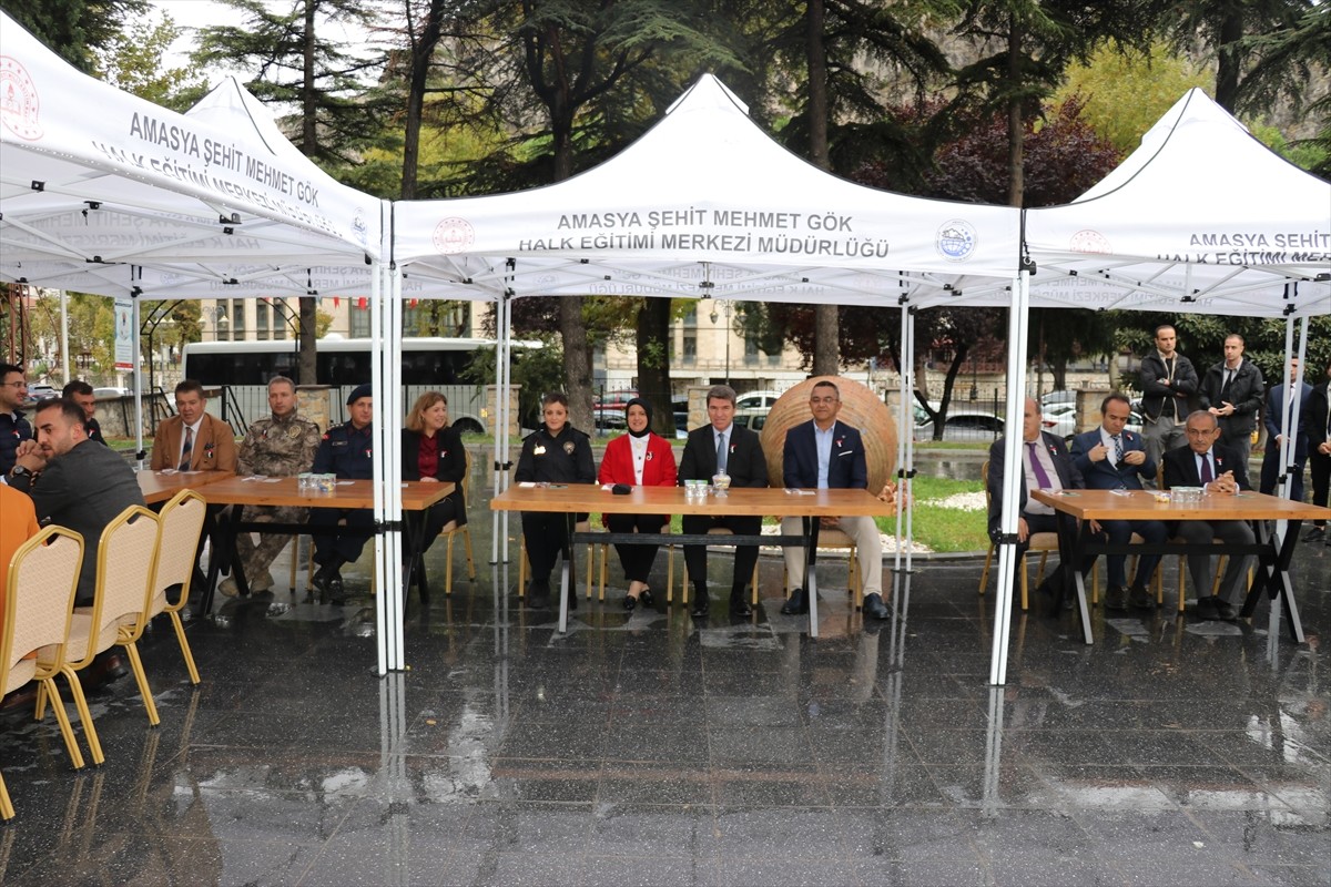 Amasya Olgunlaşma Enstitüsü tarafından Filistin'e destek olmak için "Bir Tabak, Bir Bağış"...
