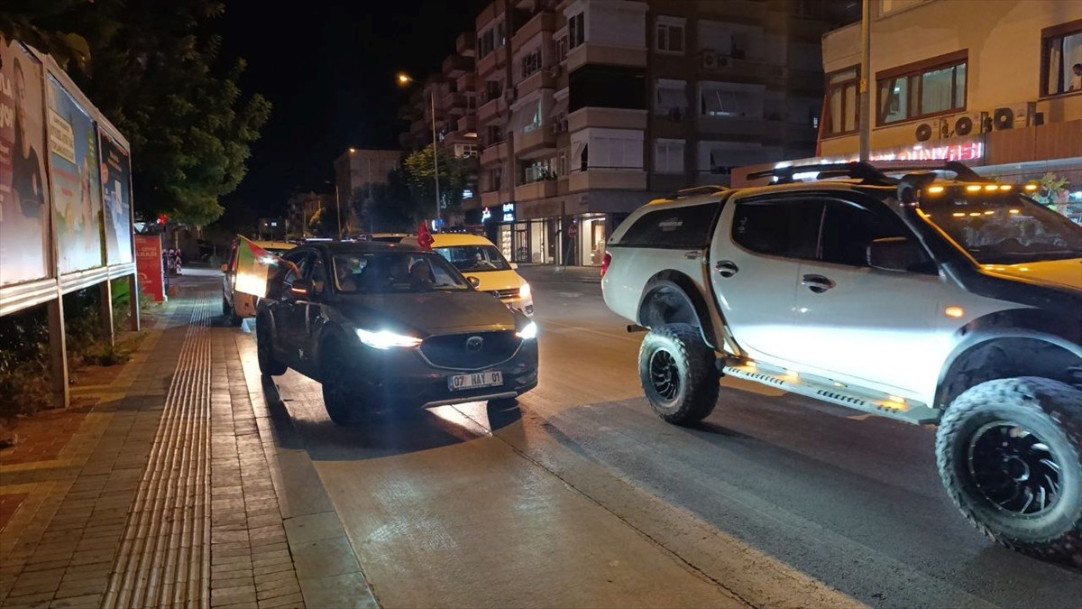 Antalya'nın Alanya ilçesinde İnsan Hak ve Hürriyetleri (İHH) İnsani Yardım Derneğince, off-road...