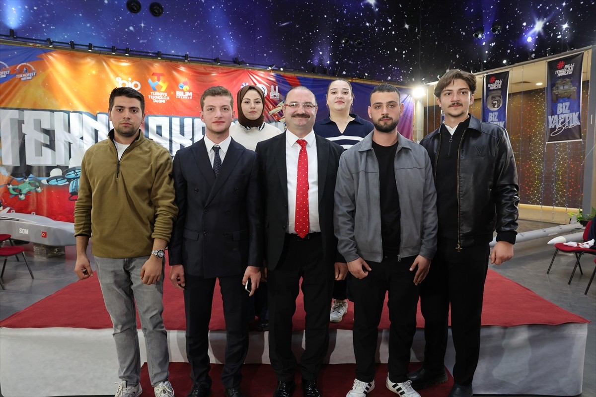 Atatürk Üniversitesinden 3 bin 697 öğrenci, Türkiye İş Kurumu (İŞKUR) tarafından üniversiteli...