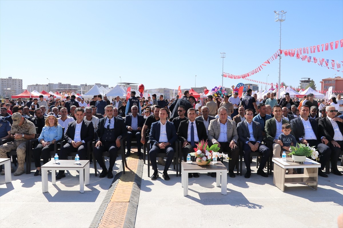 Batman'ın Kozluk ilçesinde "Şehr-i Zor Doğa Kültür Turizm Festivali"nin 3'üncüsü gerçekleştirildi....