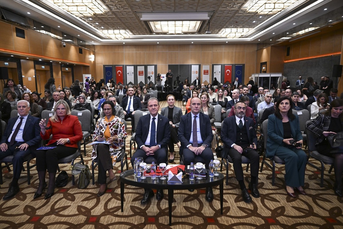 Birleşmiş Milletler Nüfus Fonu (UNFPA) ve Türkiye Belediyeler işbirliği ile "Kadın Dostu Kentler...