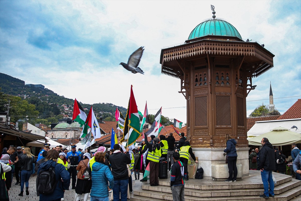 Bosna Hersek'in başkenti Saraybosna'da, İsrail'in Gazze'deki soykırımına karşı durmak ve ablukayı...