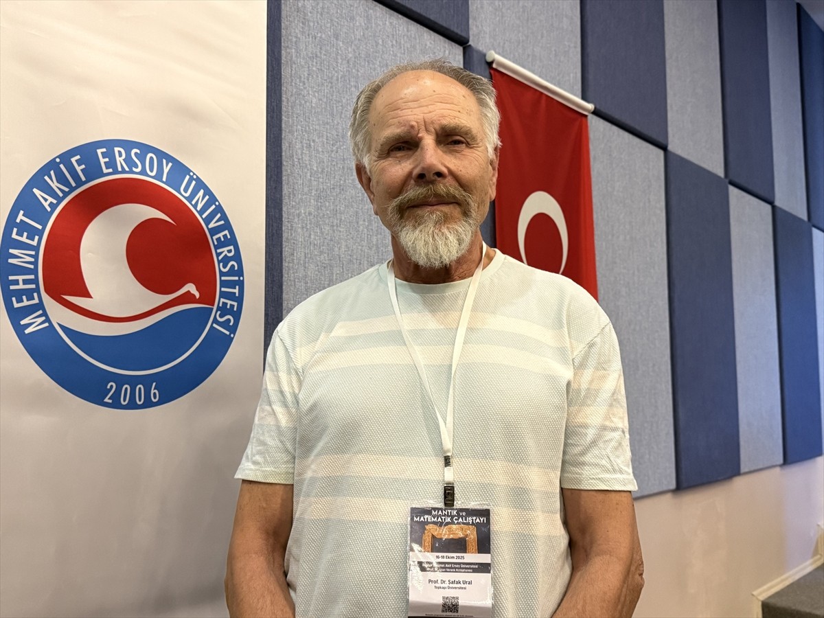 Burdur Mehmet Akif Ersoy Üniversitesi'nde (MAKÜ) "1. Mantık ve Matematik Çalıştayı"...