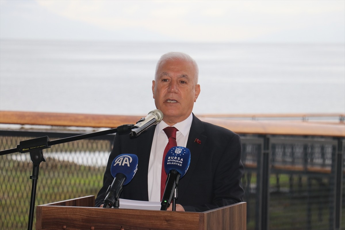 Bursa'da, İznik Göl Bazilikası Ören Yeri Karşılama Merkezi'nin açılışı töreni gerçekleştirildi....