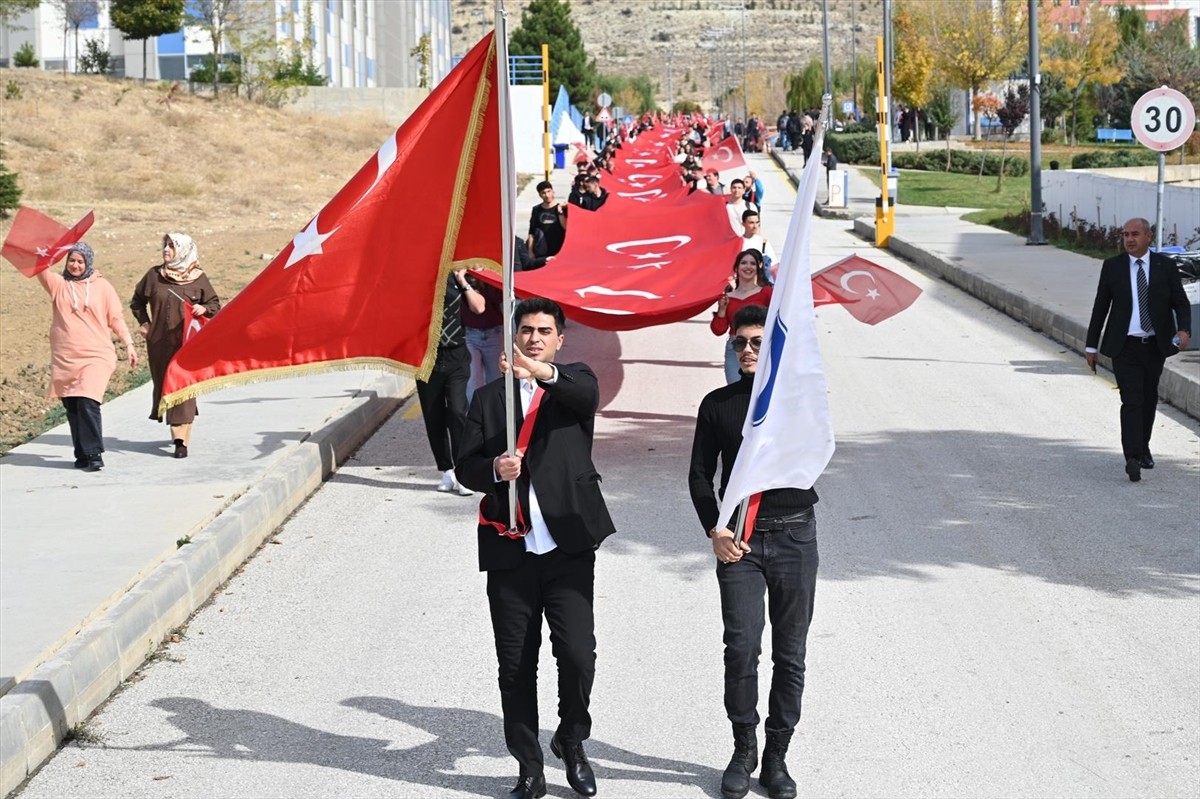 Çankırı Karatekin Üniversitesi'nde (ÇAKÜ) Cumhuriyet'in kuruluşunun 102. yılı dolayısıyla 102...