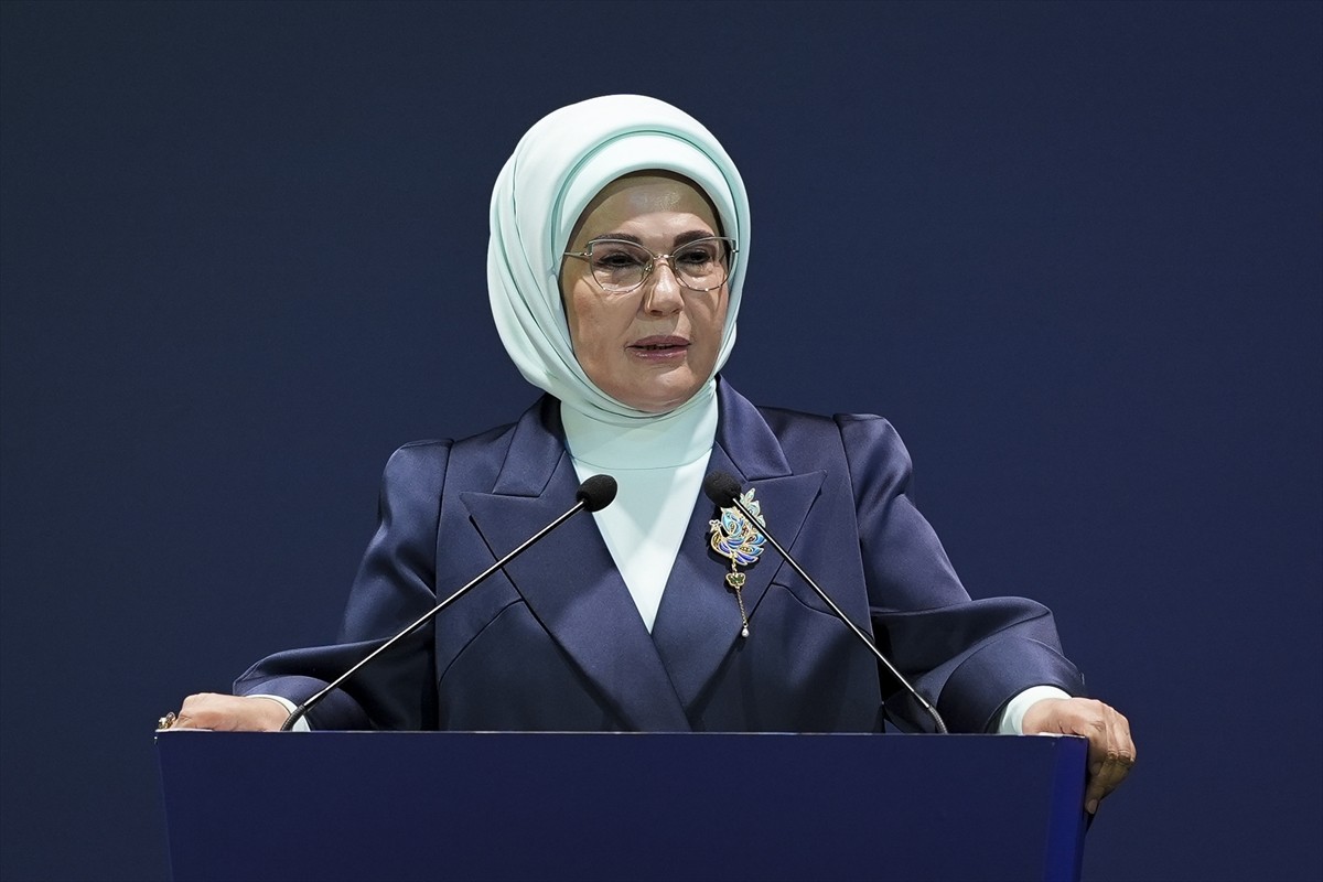 Cumhurbaşkanı Recep Tayyip Erdoğan'ın eşi ve Sıfır Atık Vakfı Onursal Başkanı Emine Erdoğan, Sıfır...