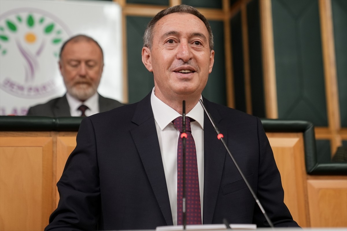DEM Parti Eş Genel Başkanı Tuncer Bakırhan, partisinin TBMM grup toplantısına katılarak konuşma...