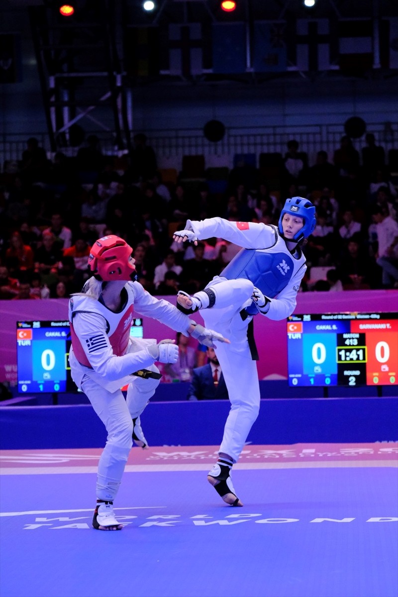 Dünya Tekvando Şampiyonası'nın altıncı gününde 62 kiloda mücadele eden milli sporcu Şevval Çakal...