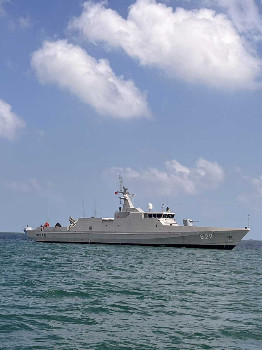 HAVELSAN tarafından üretilen Ağ Destekli Veri Entegre Savaş Yönetim Sistemi ADVENT ile Gemi Veri...