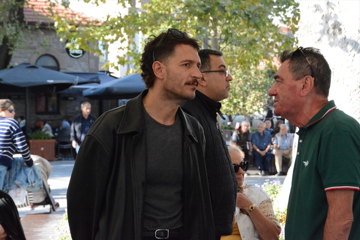 Haziran ayında dedesi Balıkesirspor eski Başkanı Metin Kaygılaroğlu'nu kaybeden oyuncu Uraz...