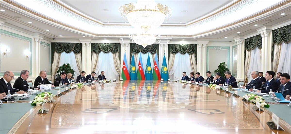  Kazakistan ile Azerbaycan hükümetleri arasında enerji, ulaştırma ve lojistik, dijitalleşme ve...