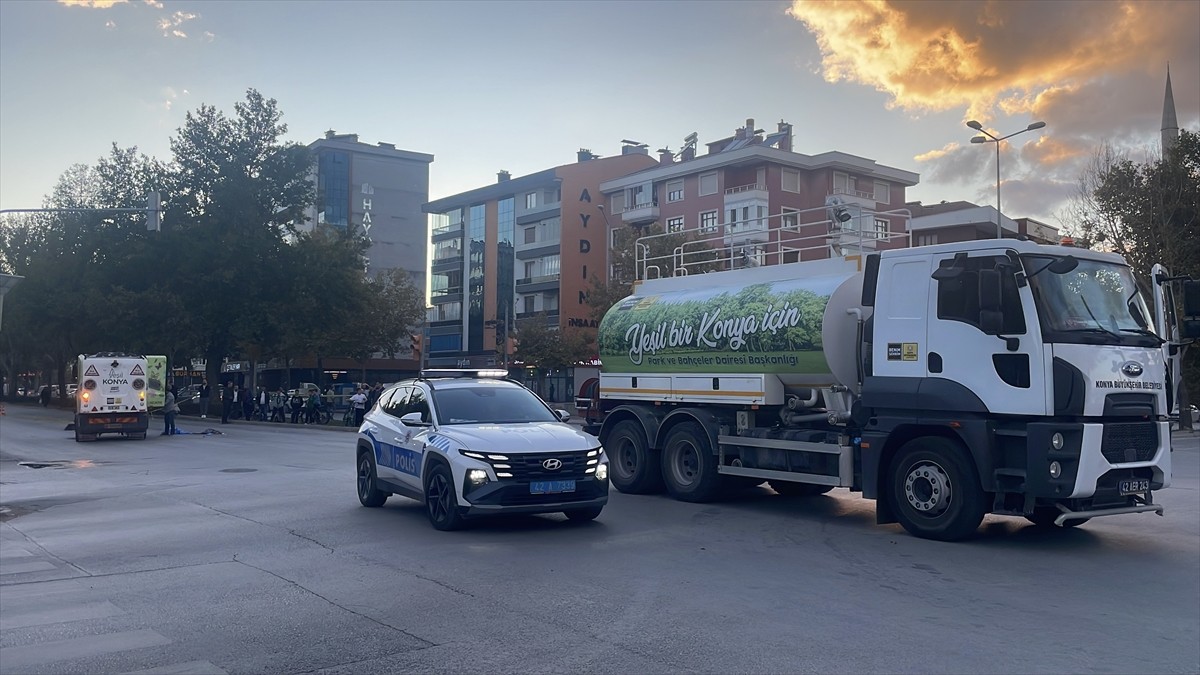 Konya'da sulama tankerinin çarptığı bisikletli yaşamını yitirdi.