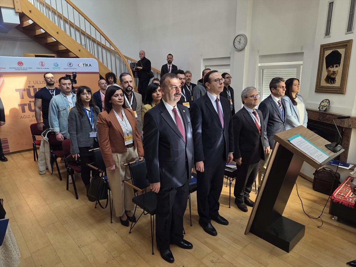 Kosova’nın başkenti Priştine’de düzenlenen "7. Uluslararası Türkiye Türkçesi Ağız Araştırmaları...