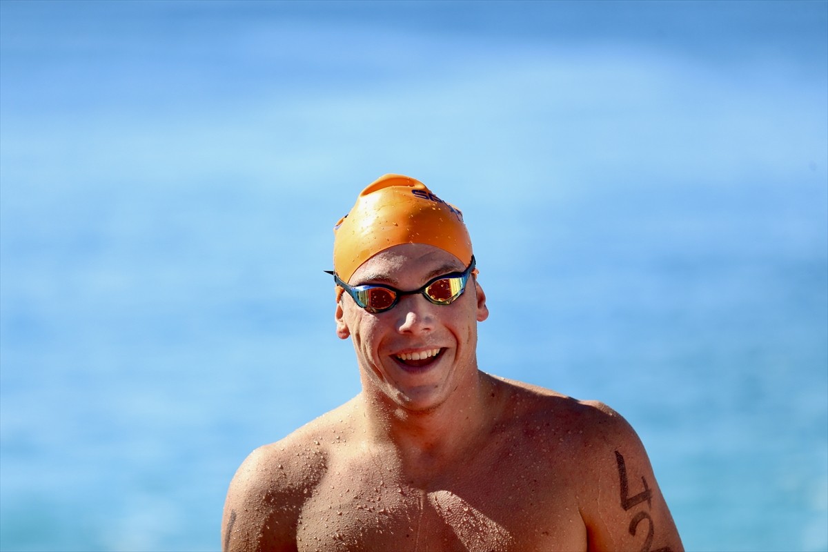 Muğla'nın Fethiye ilçesinde "6. Uluslararası Fethiye Spor Festivali" kapsamında Kelebekler...