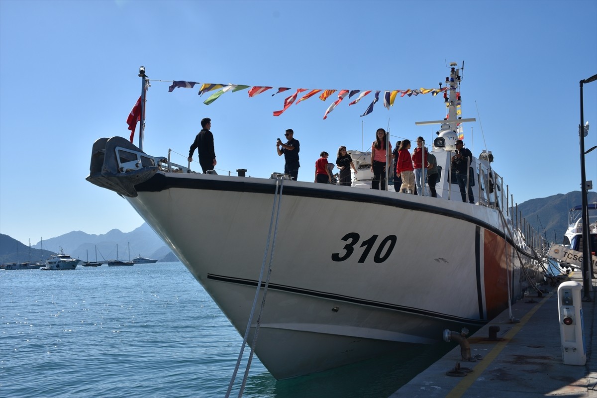 Muğla'nın Marmaris, Bodrum, Dalaman ve Fethiye ilçelerinde, 29 Ekim Cumhuriyet Bayramı...