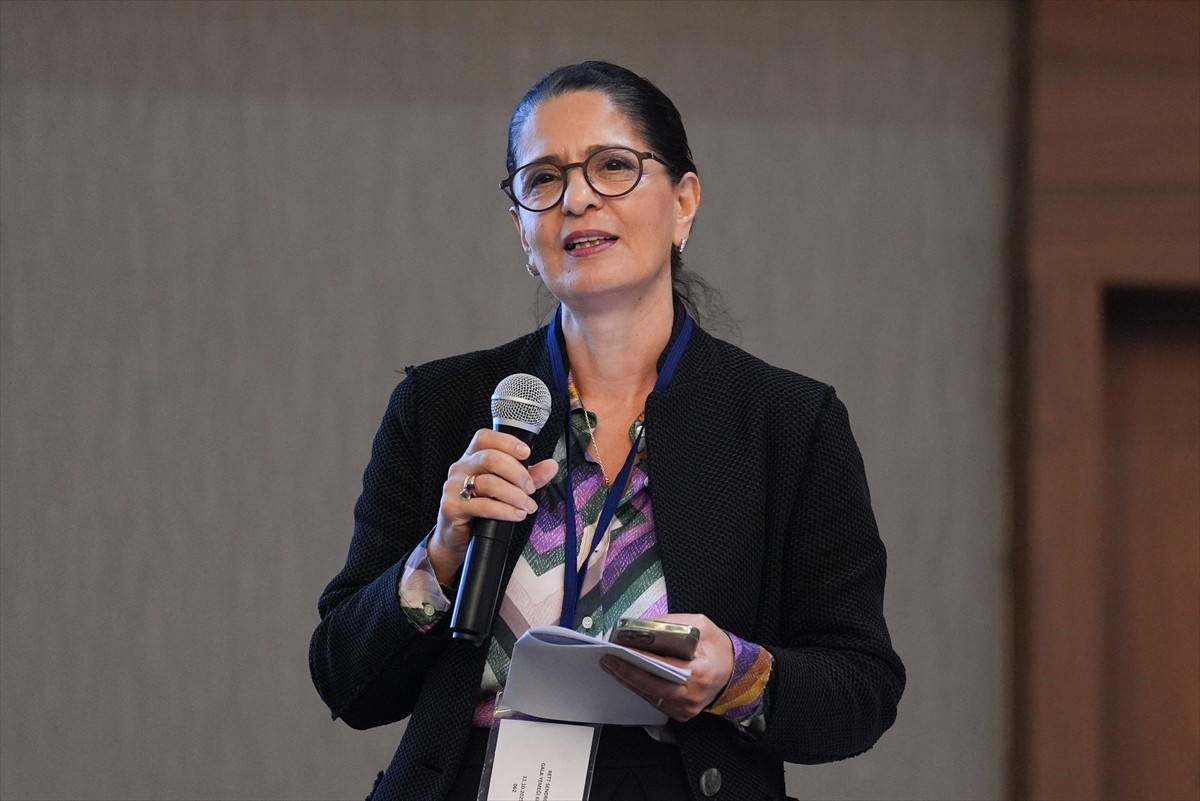 Rett Sendromlu Aileler Yardımlaşma ve Dayanışma Derneğince düzenlenen "Uluslararası Rett Sendromu...