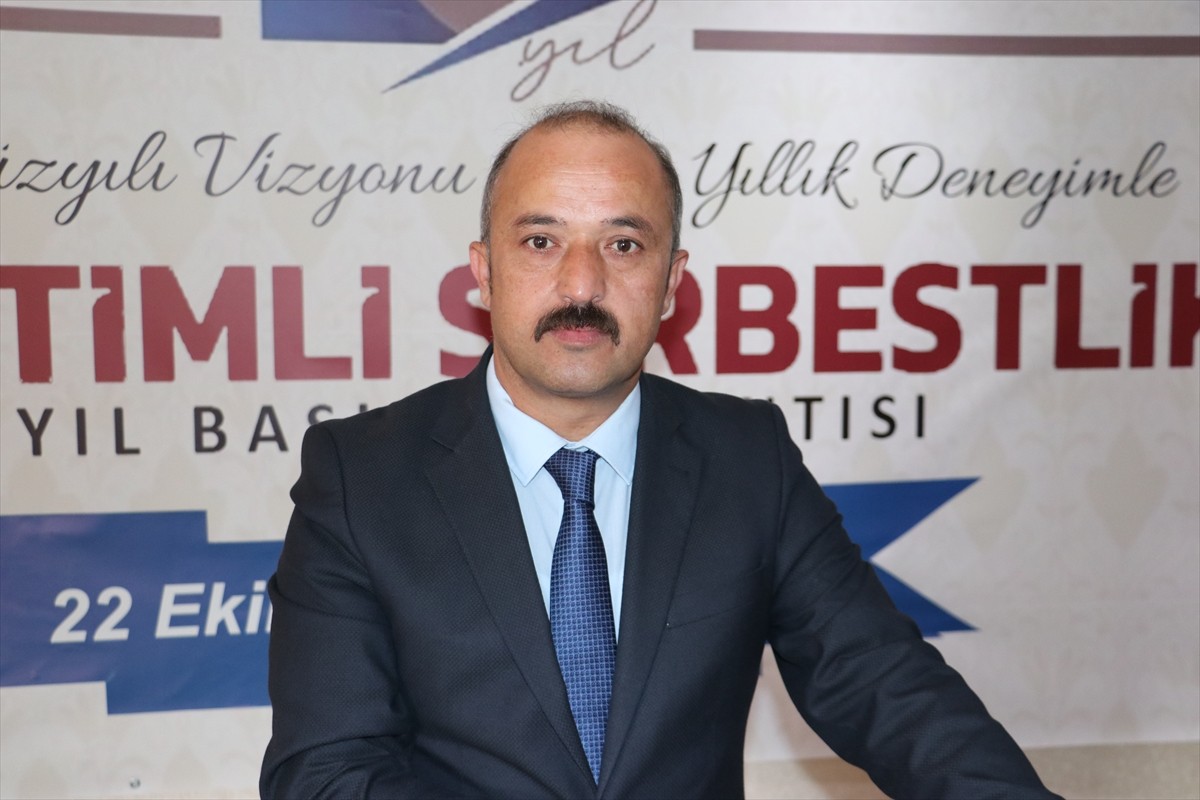 Samsun Denetimli Serbestlik Müdürü Mehmet Ofluoğlu, kente Yeşilay desteğiyle "Bağımsızlık Köyü"...