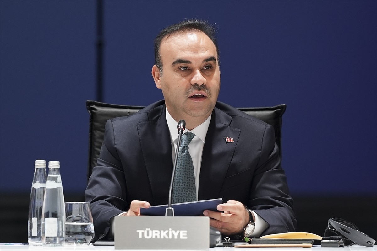 Sanayi ve Teknoloji Bakanı Mehmet Fatih Kacır, Sıfır Atık Vakfı tarafından, Çevre, Şehircilik ve...