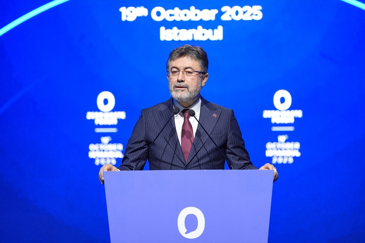 Tarım ve Orman Bakanı İbrahim Yumaklı, Sıfır Atık Vakfı tarafından, Çevre, Şehircilik ve İklim...