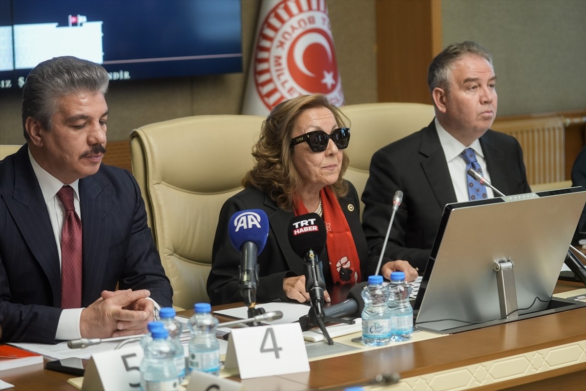 TBMM Anayasa ve Adalet Komisyonları Üyelerinden Kurulu Karma Komisyonda, Hakimler ve Savcılar...