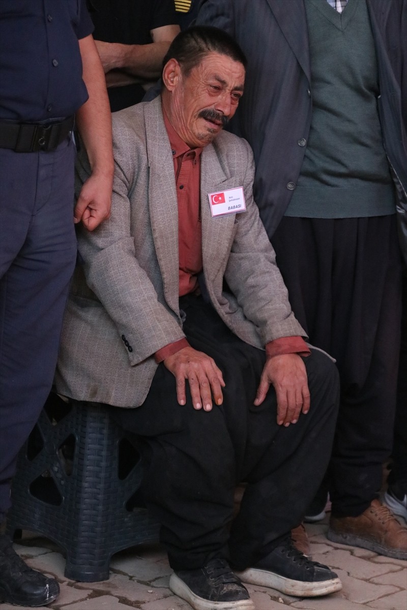 Tokat 48. Piyade Er Eğitim Alayı'nda eğitim sırasında rahatsızlanarak şehit olan Piyade Er Eyüp...