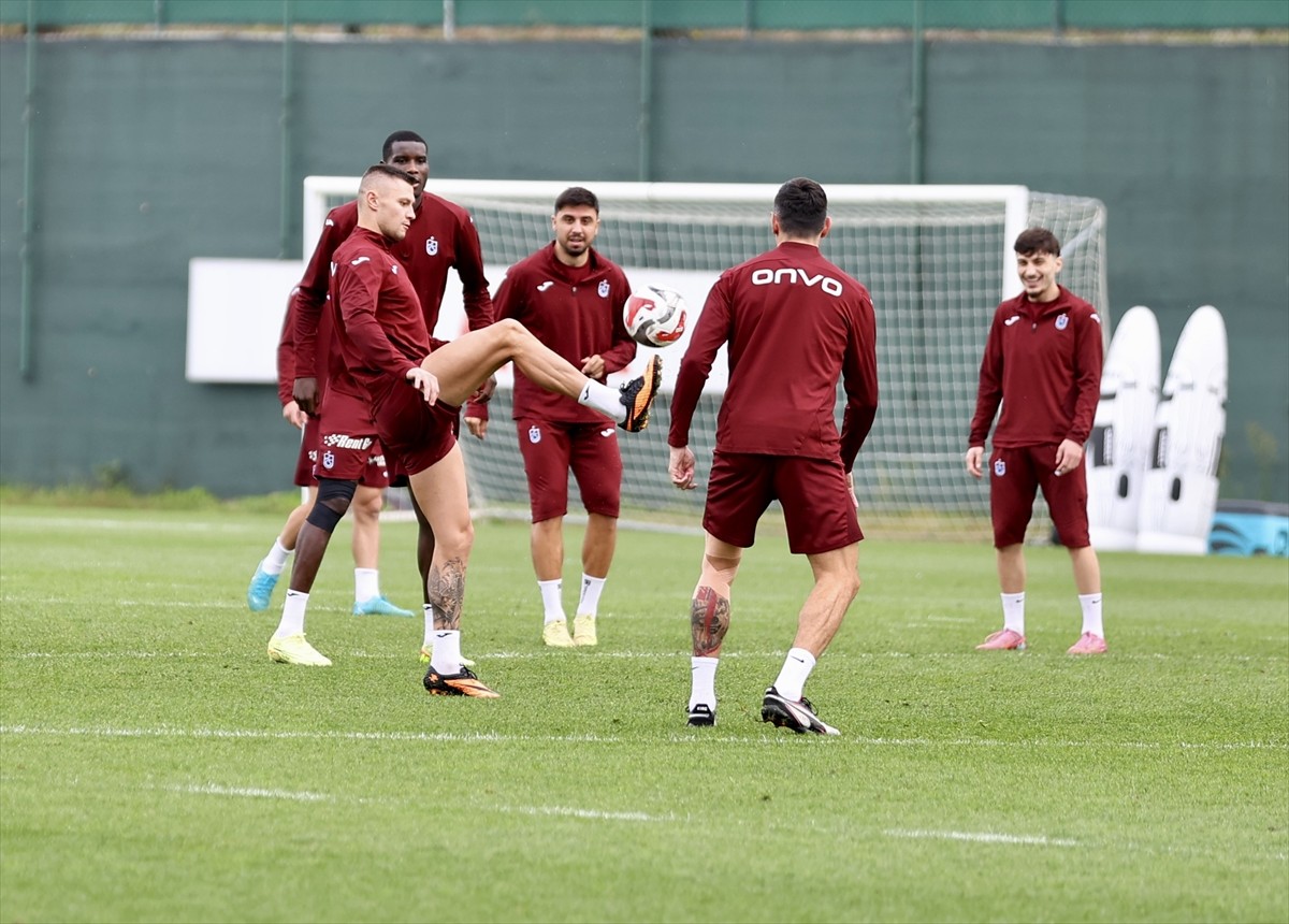 Trabzonspor, Trendyol Süper Lig'in 10. haftasında 25 Ekim Cumartesi günü sahasında ikas Eyüpspor...