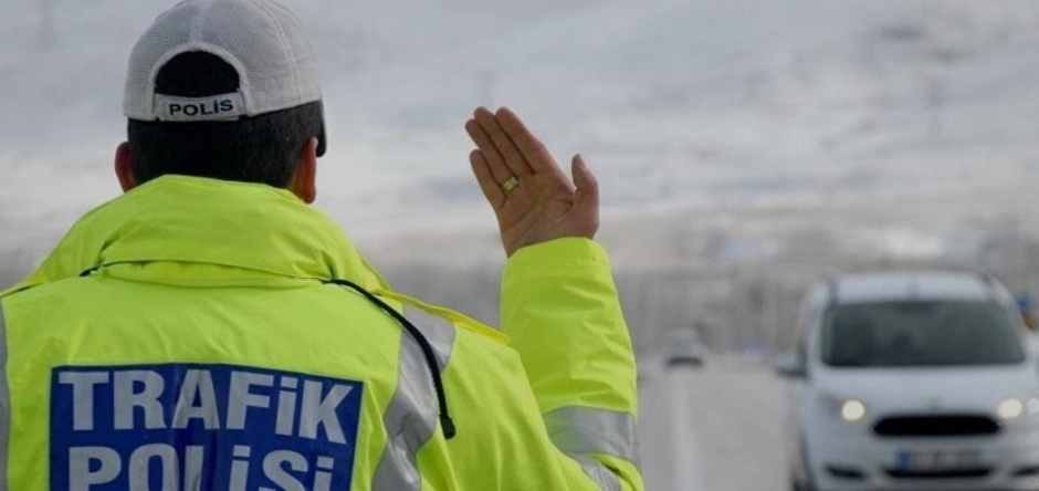 Trafikte Yeni Dönem Başlıyor: Caydırıcılığı Tarihi Zirveye Taşıyacak Cezalar Meclis'te! 100.000 TL'den Başlayacak